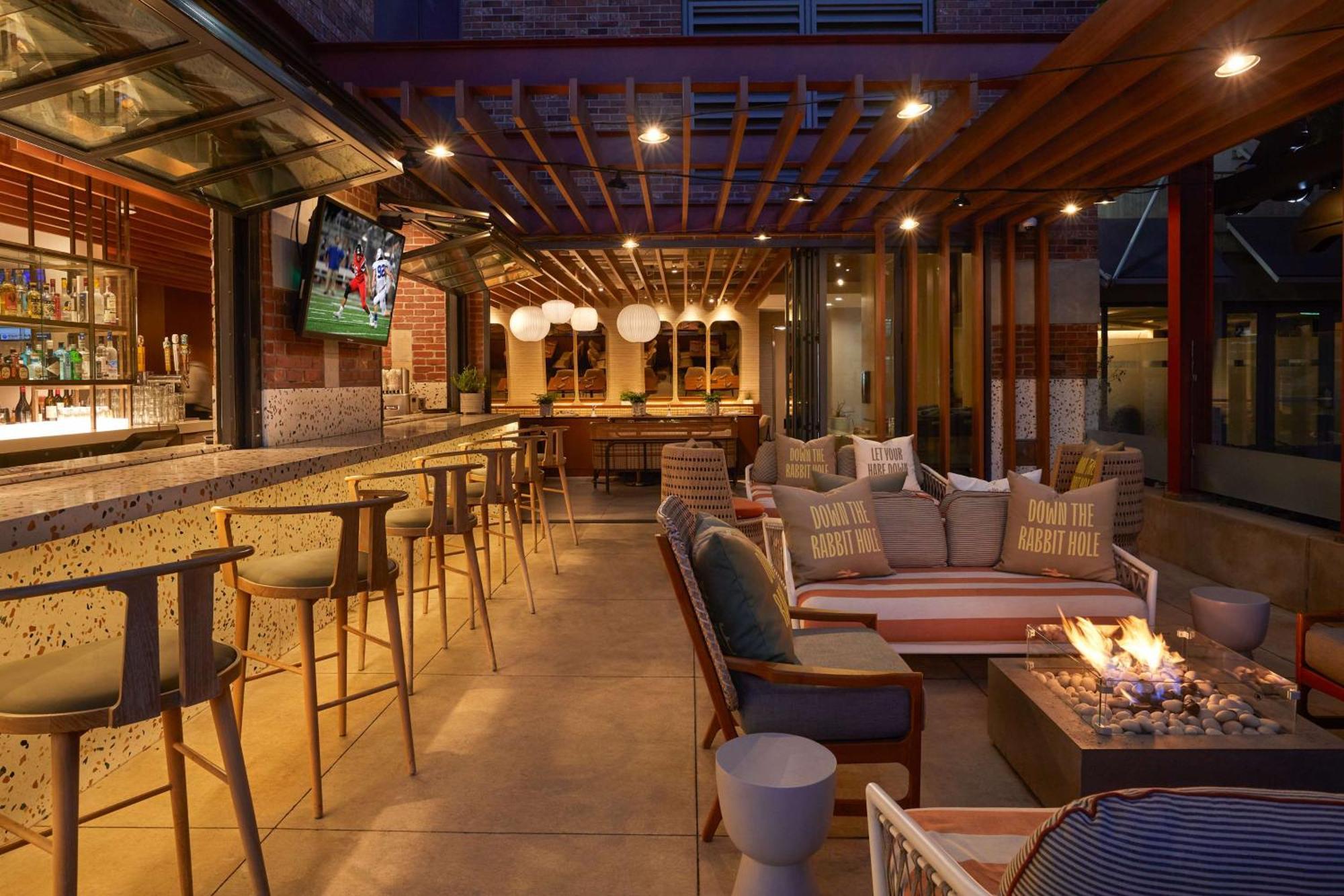Hilton Gaslamp Quarter 4*