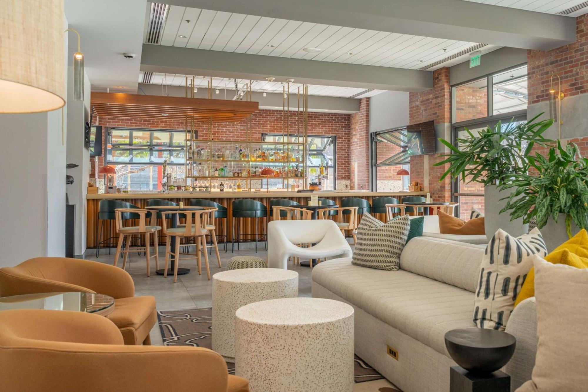 Hilton Gaslamp Quarter Hotel